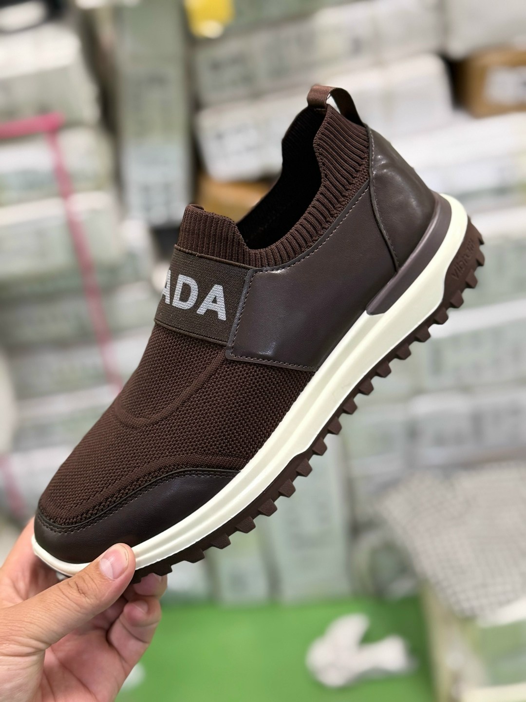 ,кроссовки прада мужские серые,кроссовка мужской,кроссовки prada,мужские кроссовки