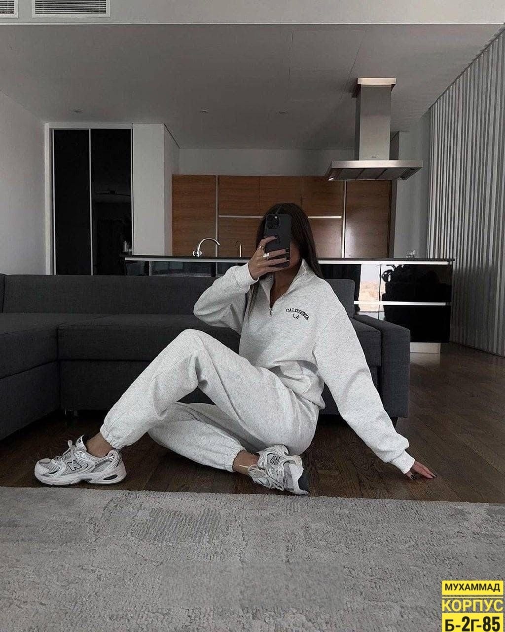 спортивный костюм одежда,спортивный костюм стильный,спортивный теплый костюм,спортивный женский костюм серый,костюм спортивный