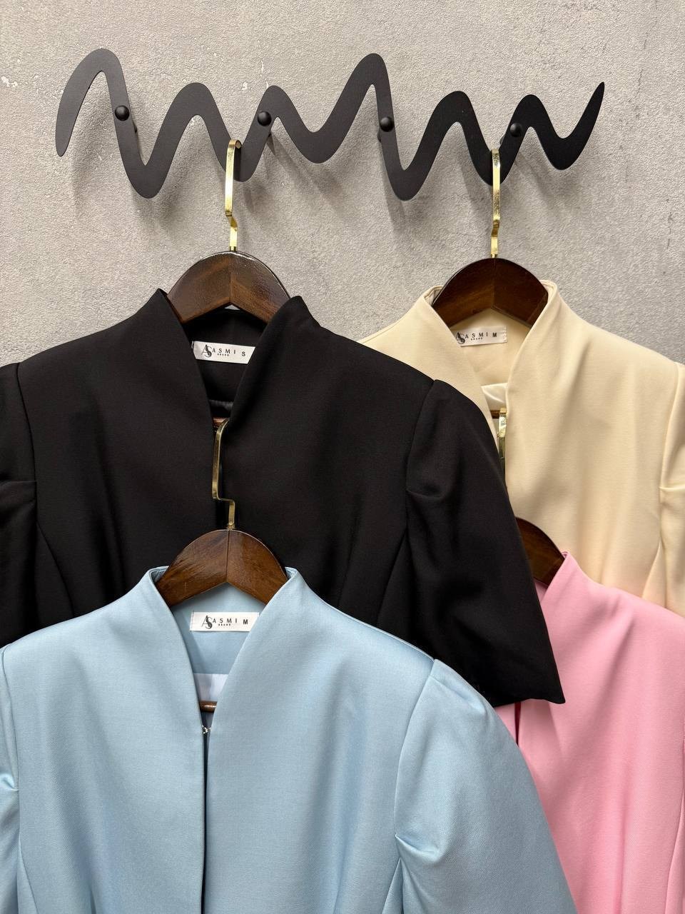 жакет,пиджак и жакет,жакет с коротким рукавом,жакет женский,приталенный жакет