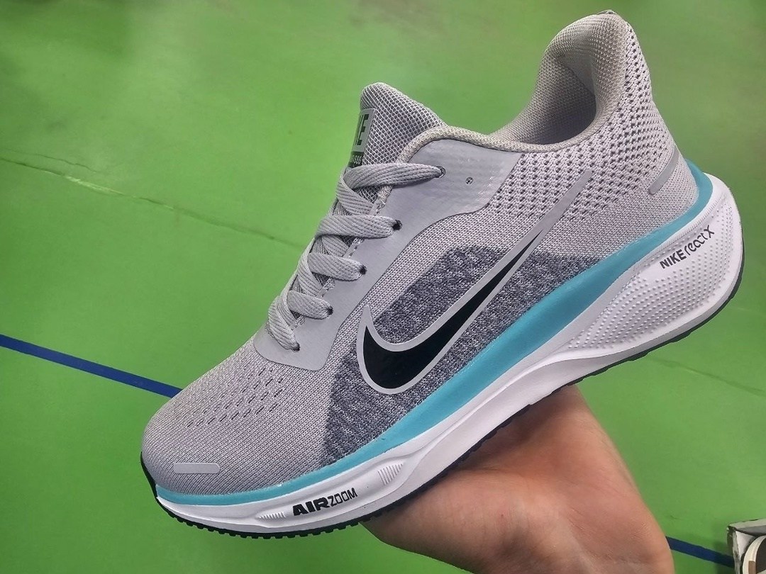 кроссовки,кроссовки nike,кроссовки мужские nike,спортивная ,кроссовки найк