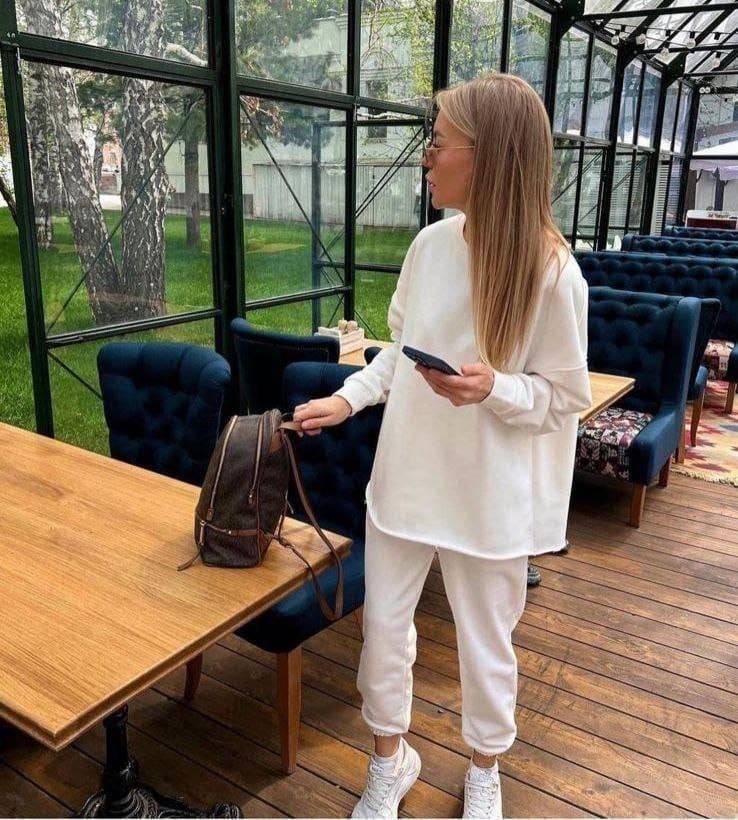 спортивные костюмы женские,cпортивный костюм оверсайз,спортивный костюм свободного кроя,костюм с кофтой,штаны оверсайз