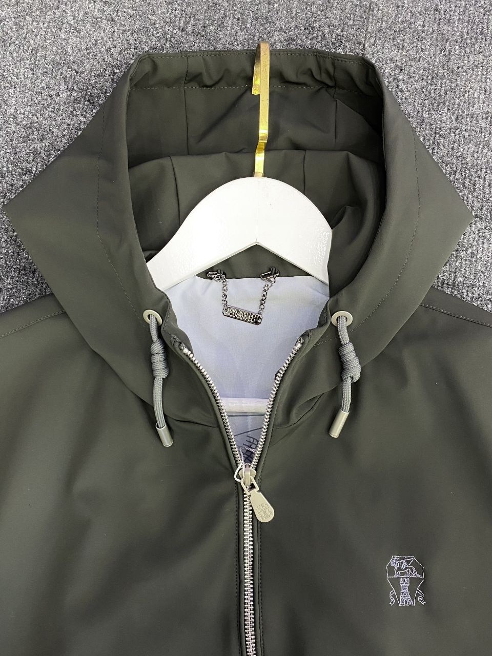 повседневная куртка,куртка женская,куртка модная,демисезонная куртка,куртка с карманами