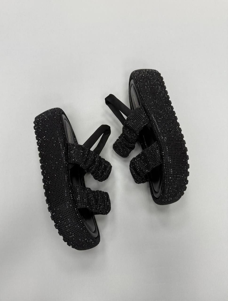 ,сандалии,женские сандалии,босоножки женские,модные сандалии