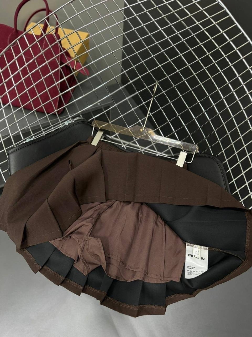 плиссированная юбка короткая,фасоны юбки,юбка женская,юбка,юбка женская плиссированная