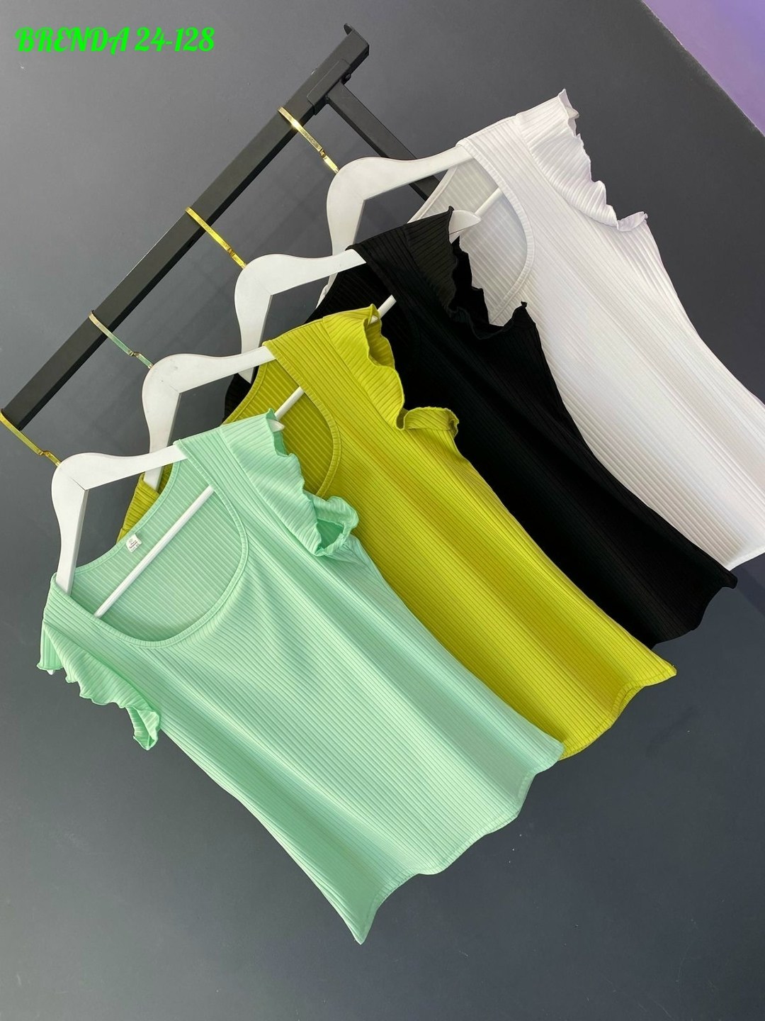 топ женский,топ с рюшами,футболка с оборками,футболка с рюшами,женская майка