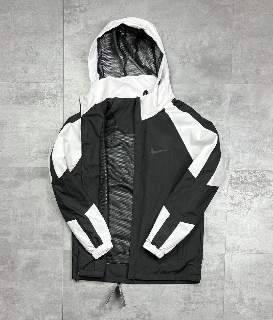 ветровка с подкладкой,легкая куртка,повседневная куртка,куртка,куртка спортивная