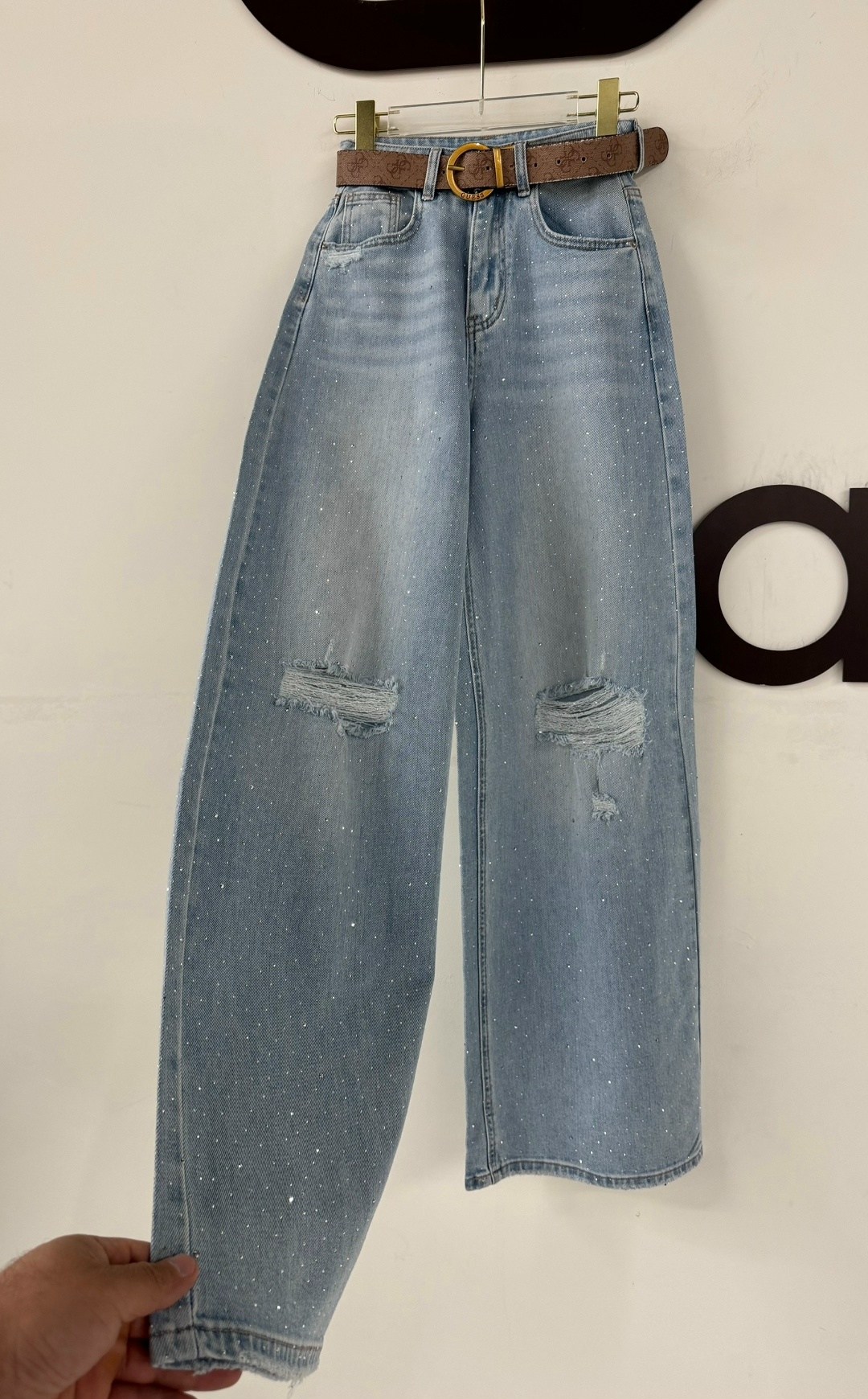 джинсы женские,широкие джинсы,джинсовые брюки,джинсы,модные джинсы