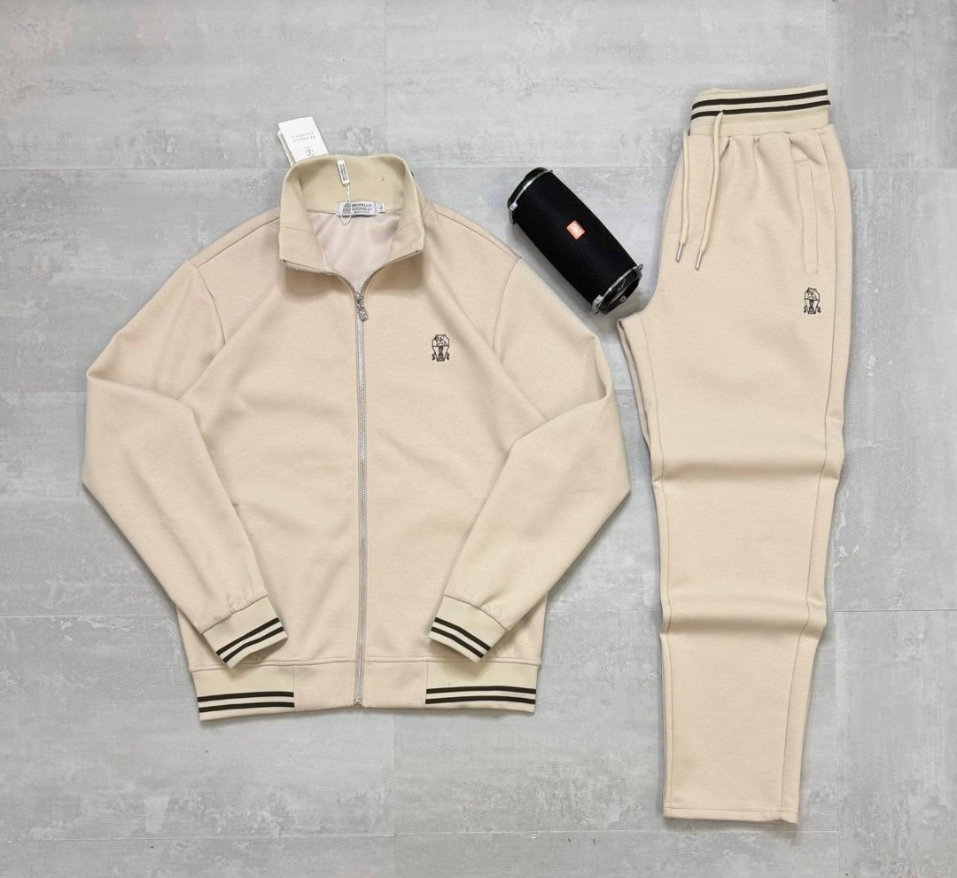 спортивный костюм stefano ricci бежевый,спортивный костюм brunello cucinelli,бежевый спортивный костюм,спортивные костюм,спортивные костюмы мужские