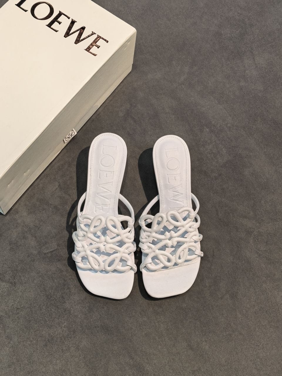 сандалии модные,шлепанцы женские,босоножки на каблуках,женские сандалии,босоножки и сандалии