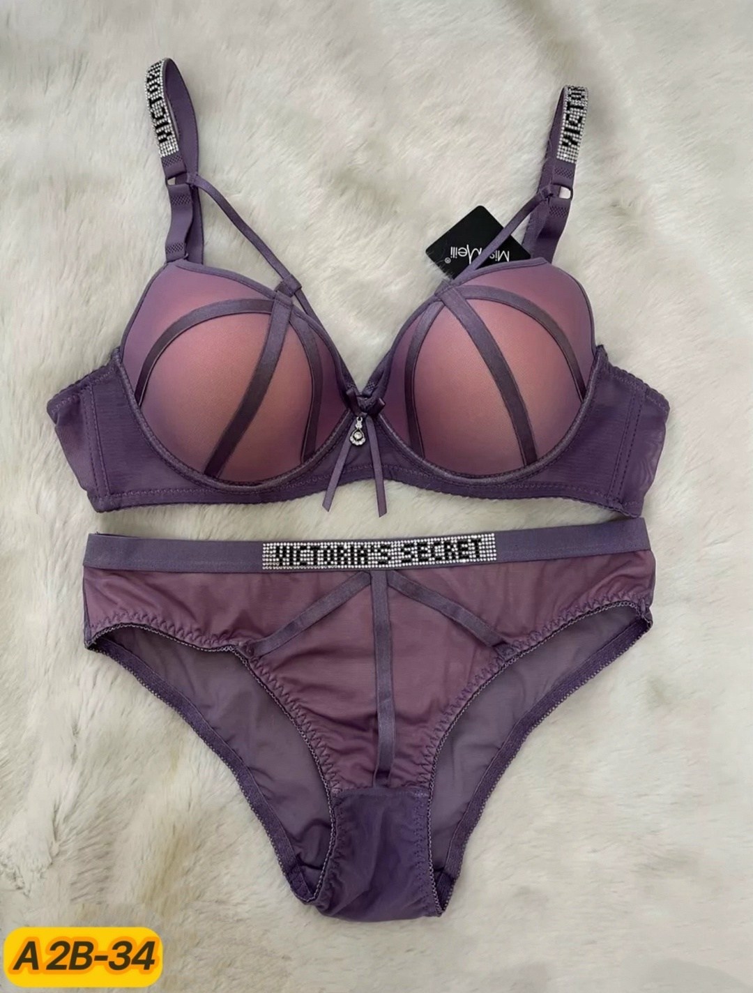 черный комплект белья виктория сикрет,комплект нижнего белья,женские комплекты белья,комплект женского нижнего белья,комплект нижнего белья виктория сикрет