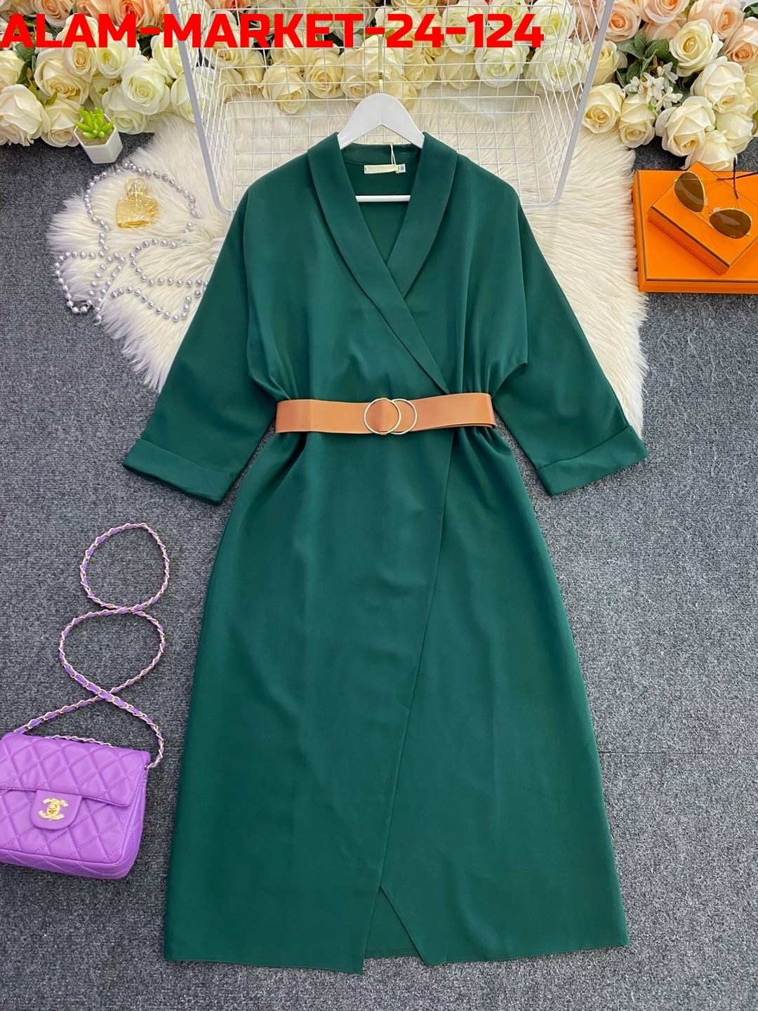 платье с поясом,платье женское зеленое,элегантное платье,стильное платье,модное платье