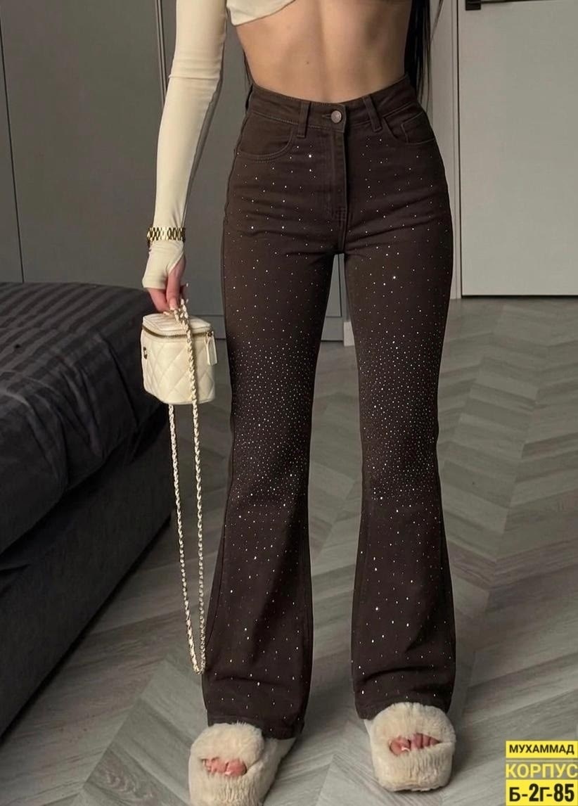 модные брюки,коричневые джинсы,женские джинсы коричневые джинсовые расклешенные брюки,женские джинсы клеш