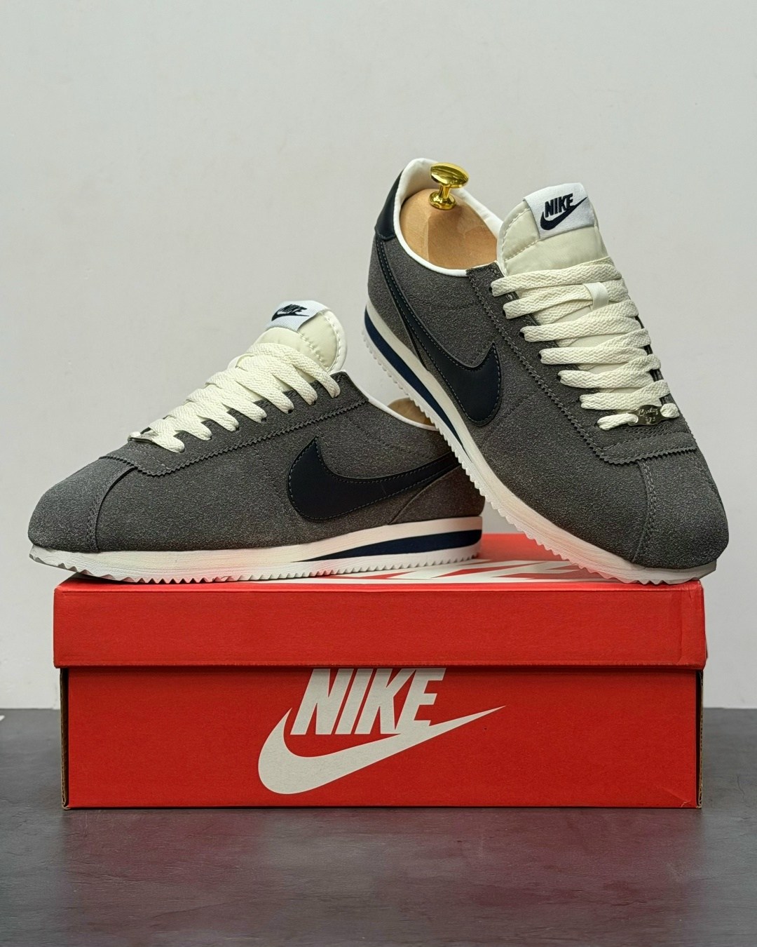 кроссовки,кроссовки nike cortez мужские,nike classic cortez,мужские кроссовки nike classic cortez nylon aw,найк кортес замшевые серые