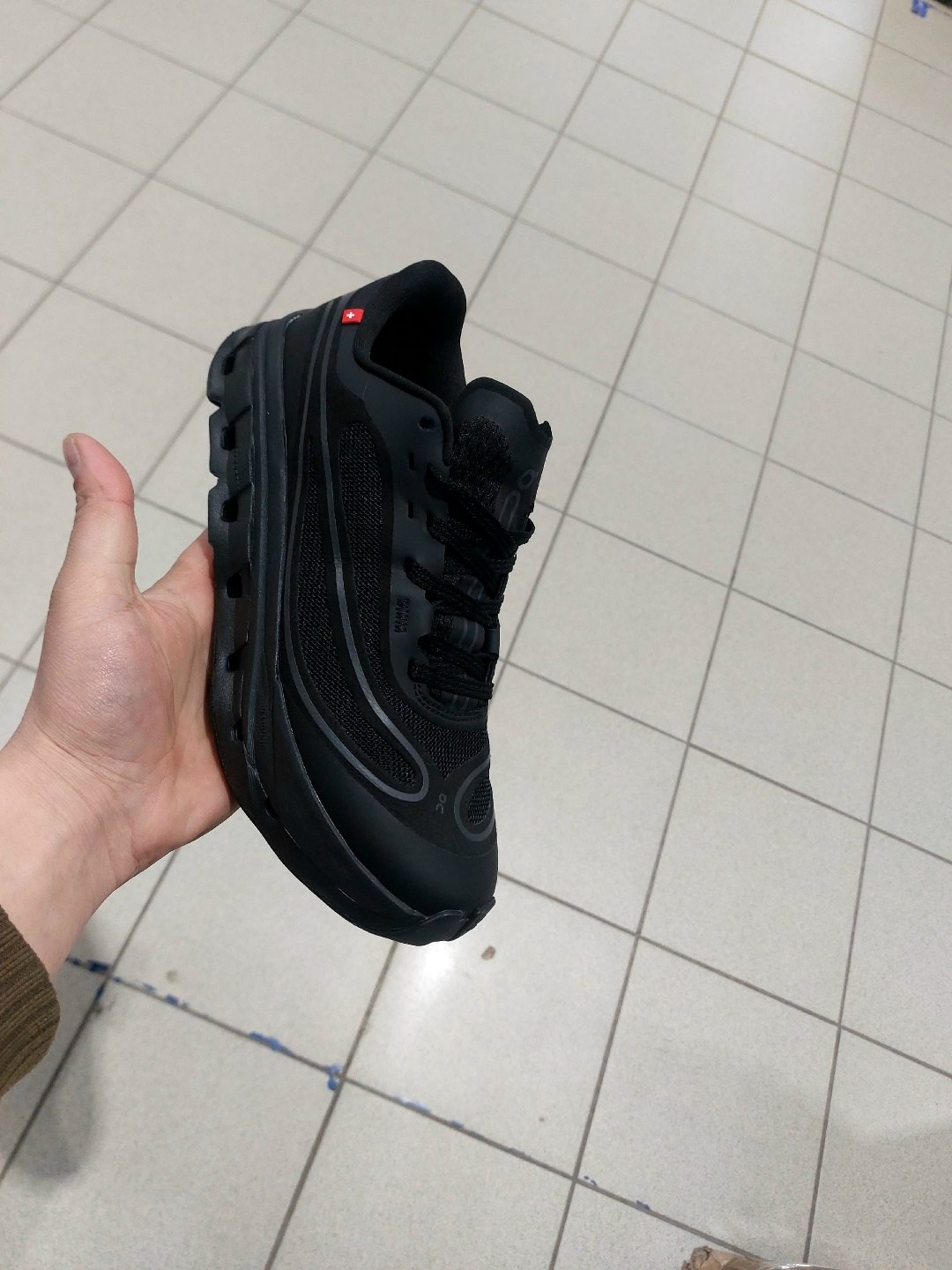 кроссовки on cloudmonster белый,кроссовки,кроссовки on,беговые кроссовки,спортивная