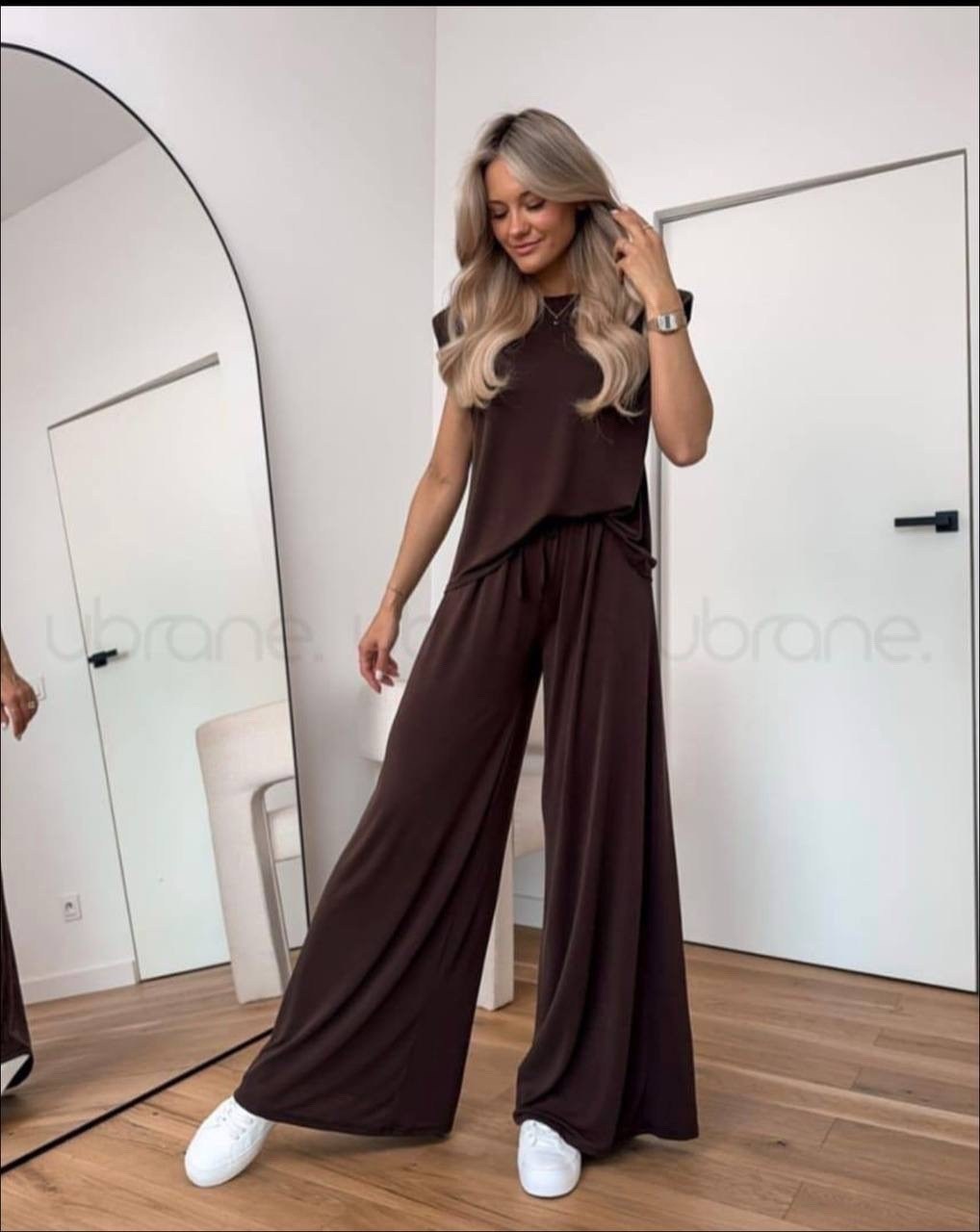 костюм двойка женская,стильные женские костюмы,летний брючный костюм,брючный костюм,костюм двойка