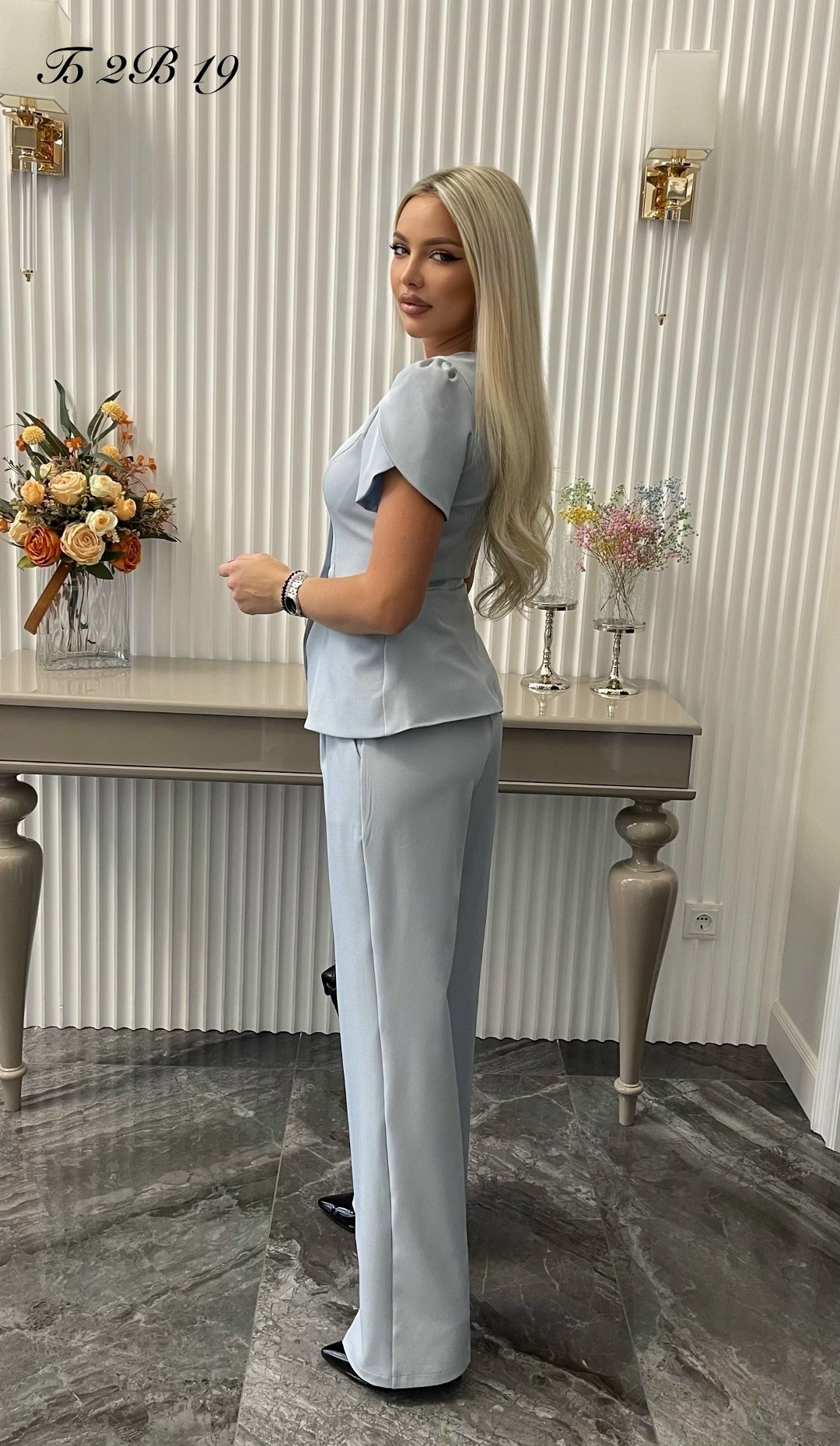 костюм стильный,костюм элегантный,,женские костюмы,костюм
