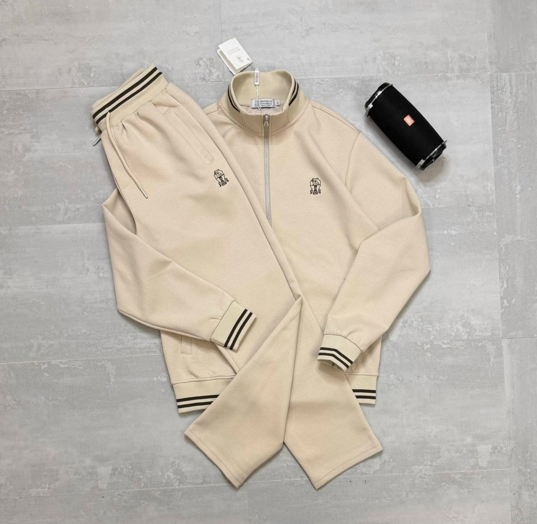 спортивный костюм stefano ricci бежевый,спортивный костюм brunello cucinelli,бежевый спортивный костюм,спортивные костюм,спортивные костюмы мужские