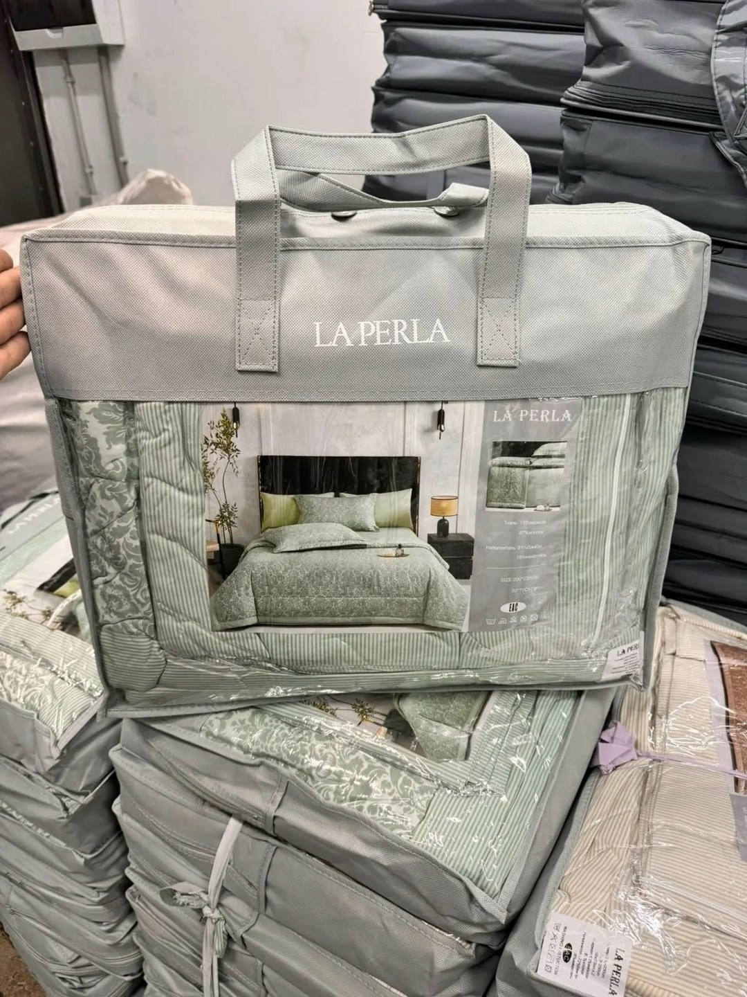 покрывала,покрывало бежевое,покрывало жаккардовое,покрывала с наволочками,покрывало жаккард блюмарин