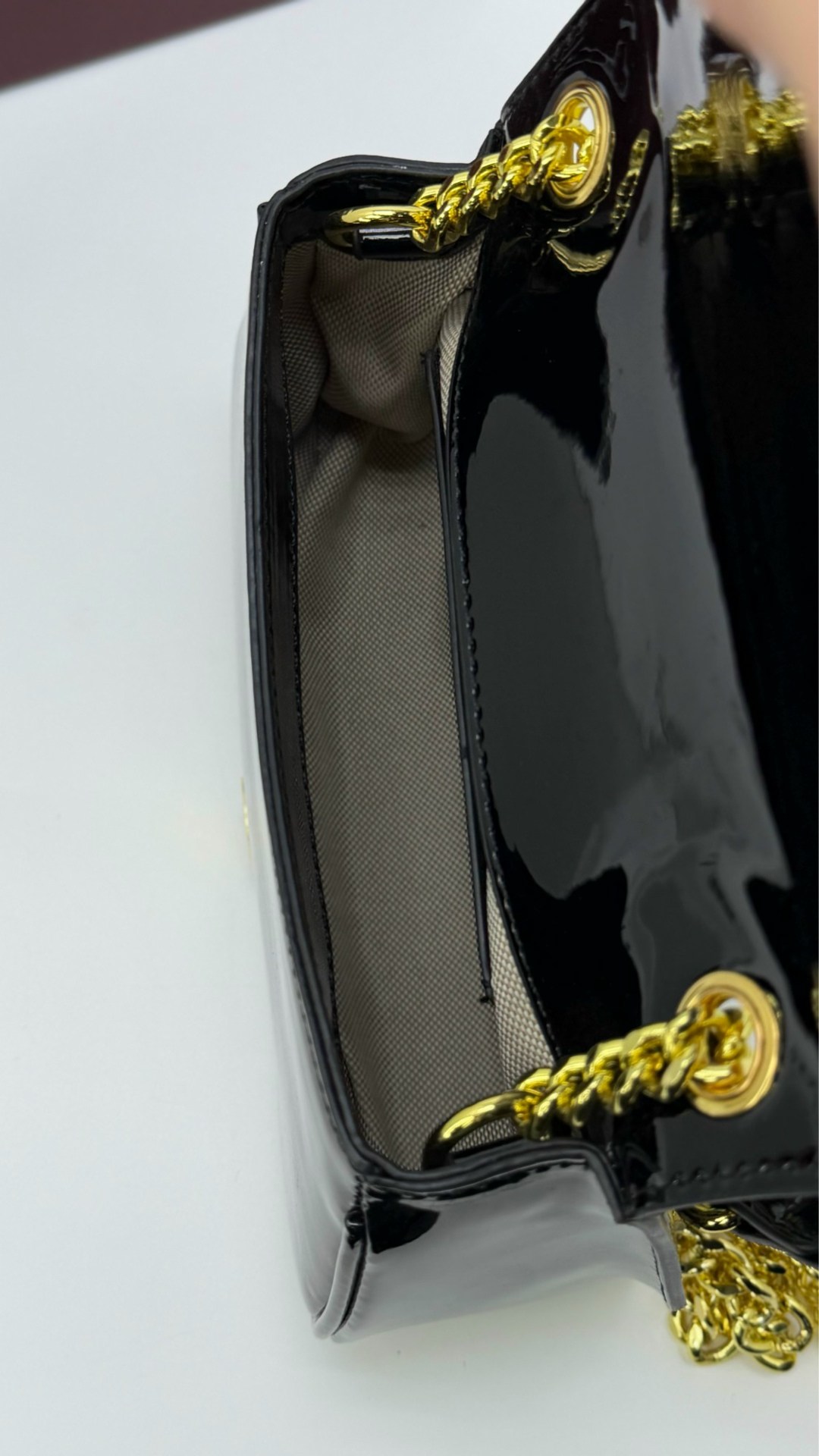 сумка gucci,сумка gucci женская,gucci сумка на плечо,сумки гуччи женские,сумки гуччи