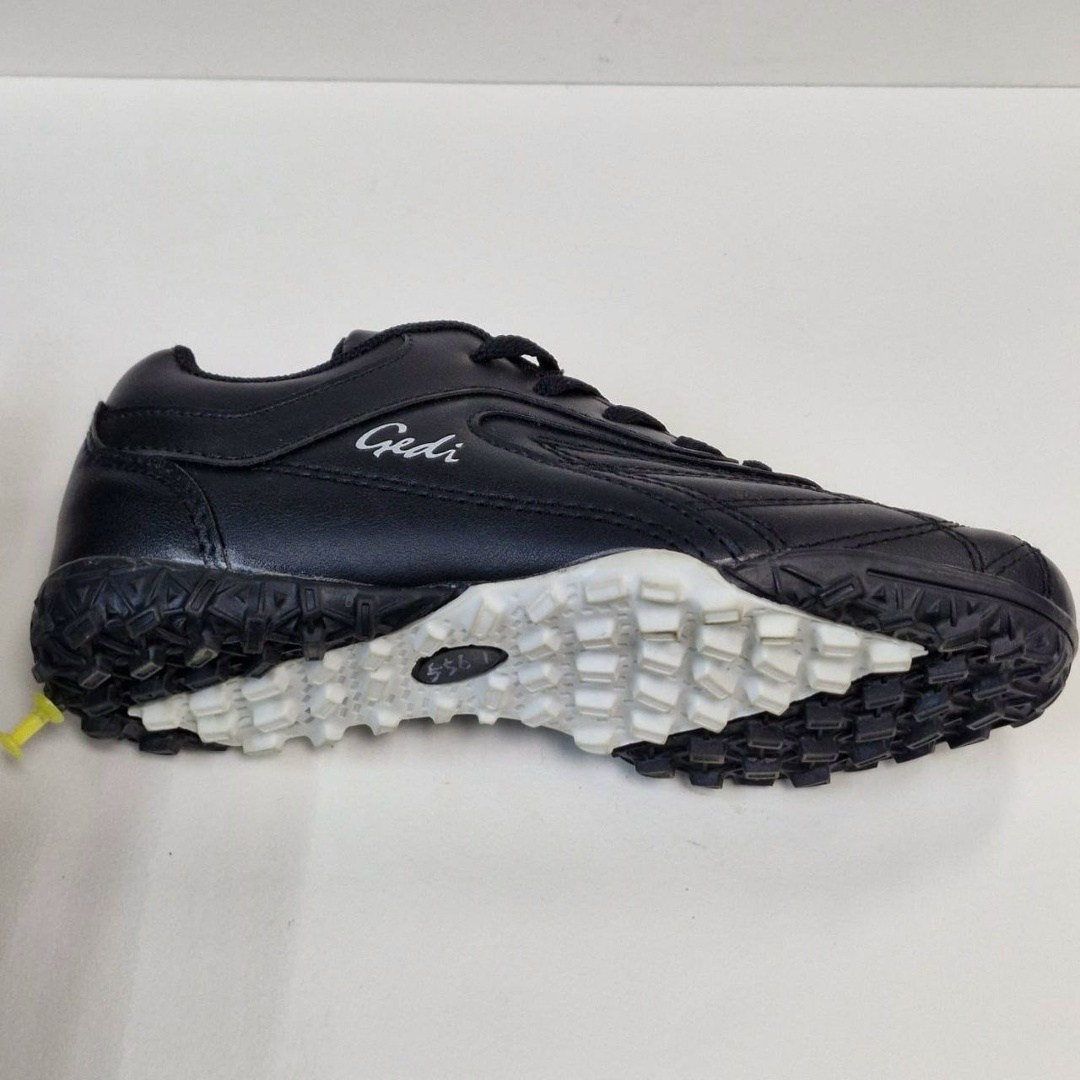 футбольная , для футбола,футбольная бутса,сороконожка  для футбола,бутсы для футбола