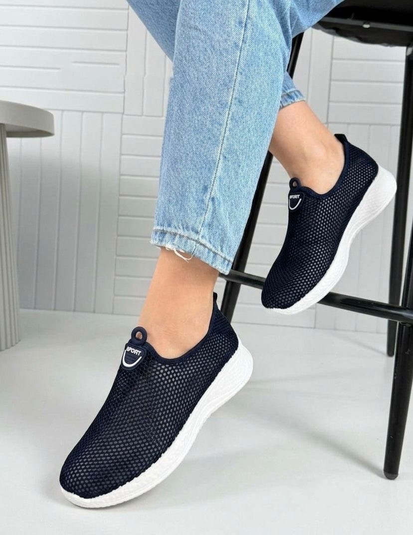 ,слипоны ,слипоны женские в сеточку,повседневная ,кроссовки женскиe