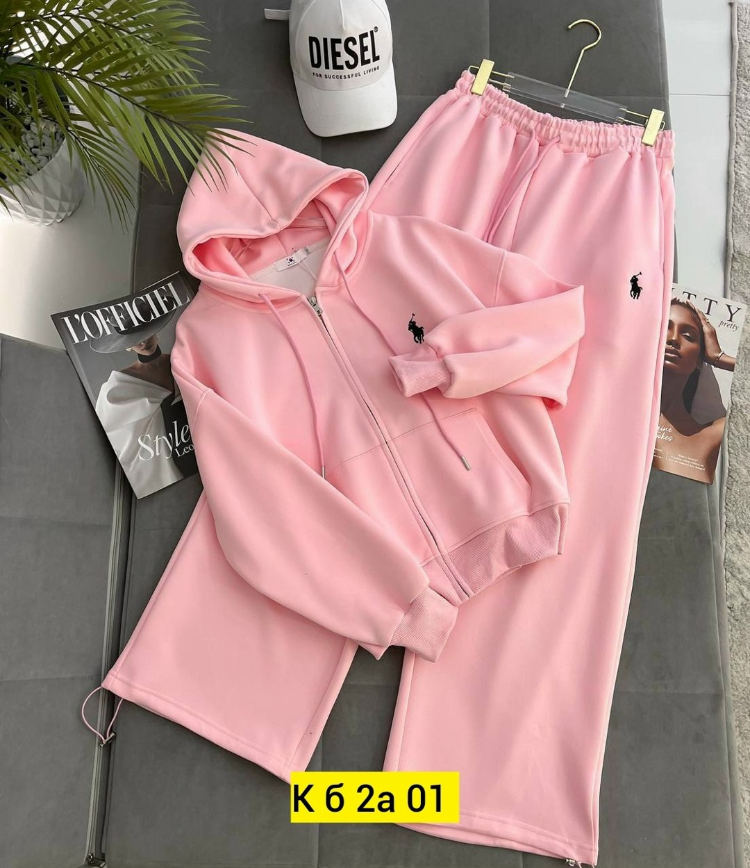 cпортивный костюм женский на флисе,женский костюм на флисе,стильный костюм,женский костюм,костюм