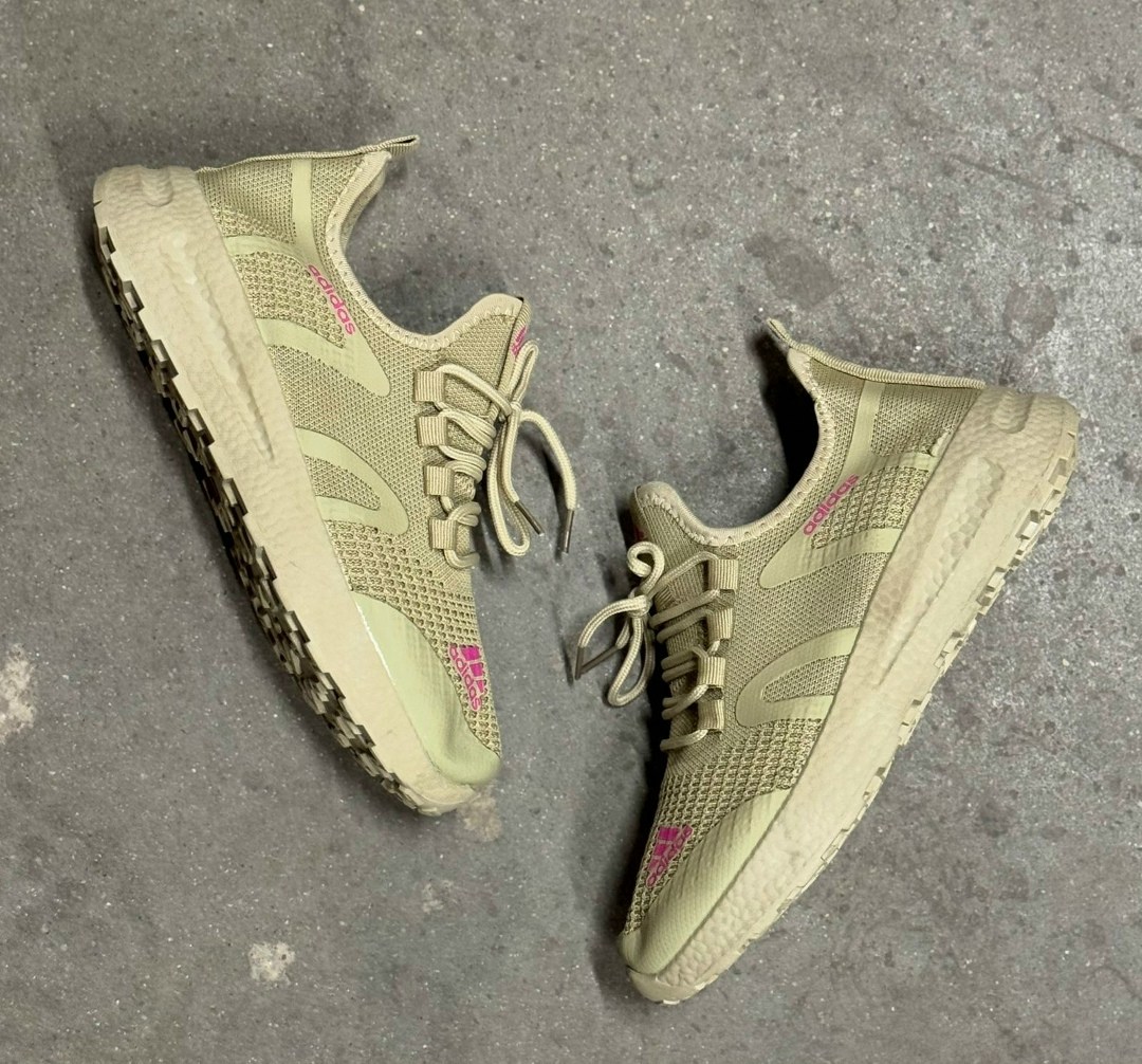 ,кроссовки,кроссовки adidas,спортивная ,кроссовок адидас оливковый