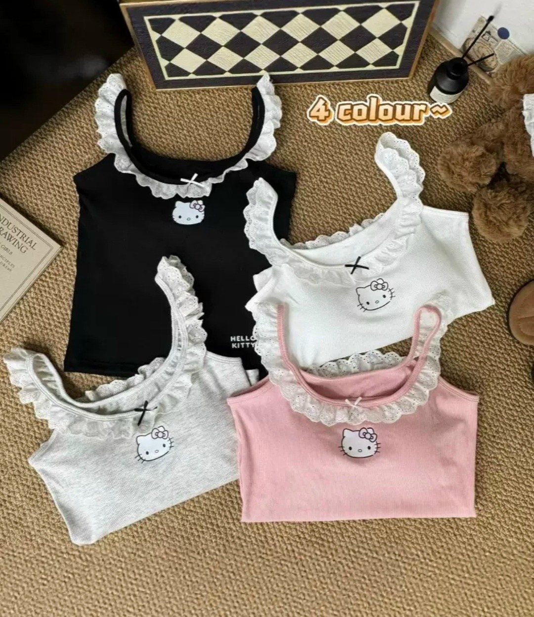 hello kitty одежда,hello kitty clothes,топ с накладкой на грудь hello kitty,miniso hello kitty топ из хлопка,женский топ hello kitty