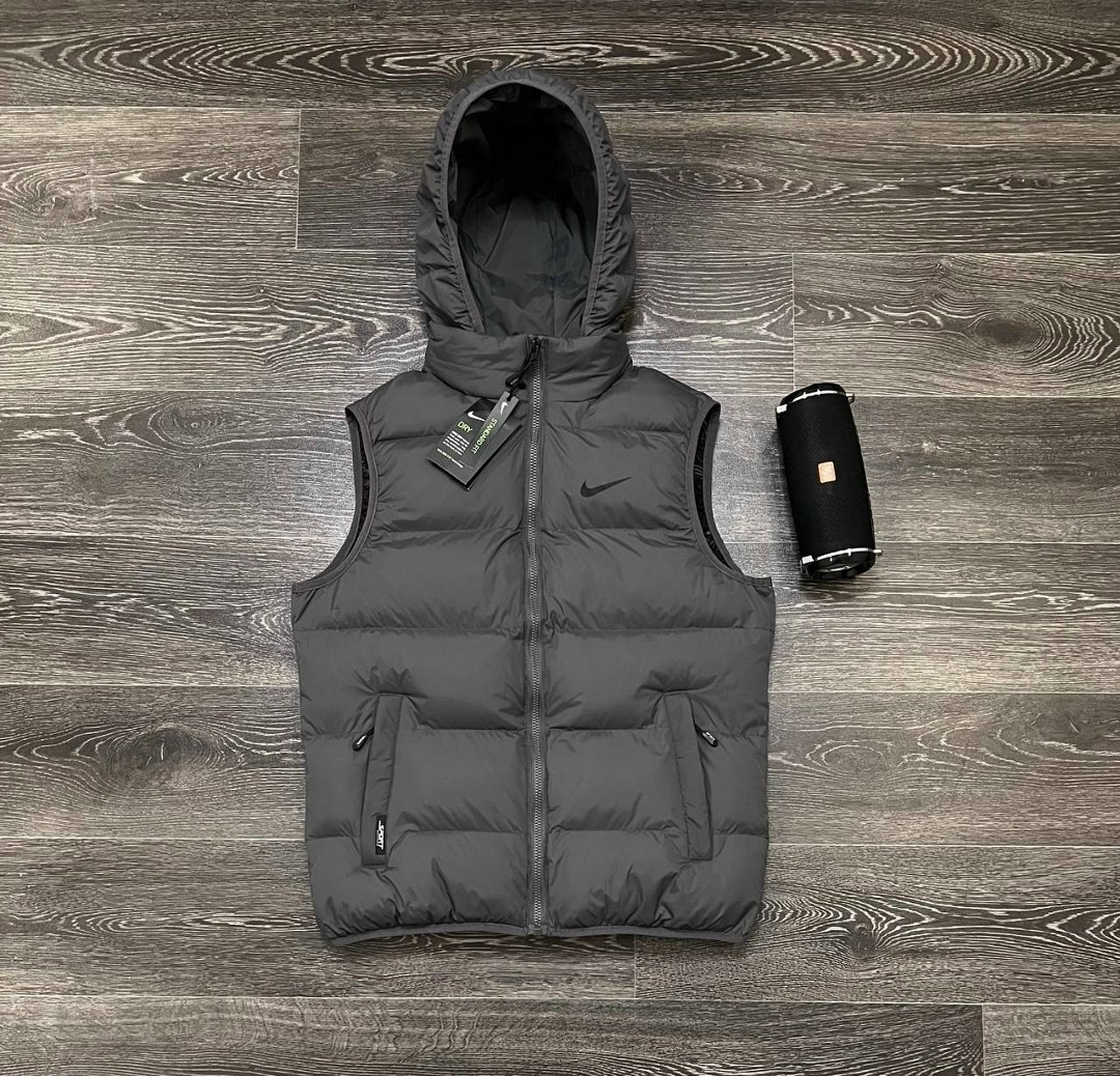 жилетка черная,жилетка nike,жилетка мужская,жилетка,жилет