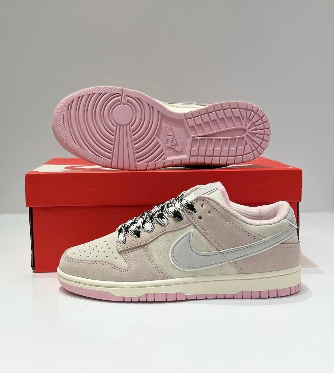 nike dunk low pink foam,кроссовки,nike dunk low wmns orange pearl,nike dunk low,nike dunk pink pigeon