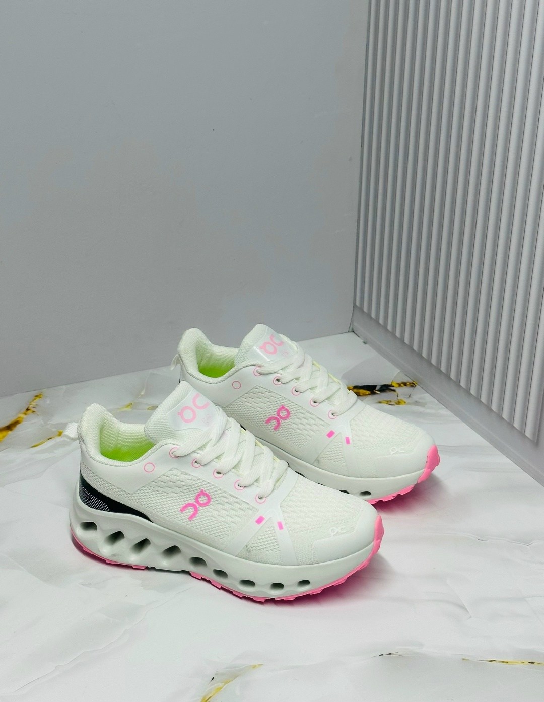 кроссовки женскиe,кроссовки cпортивные,,кроссовки on,спортивный