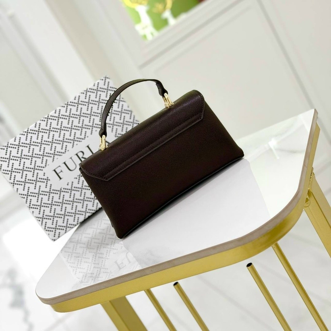 сумка furla,женская сумка furla,сумки фурла,сумка furla 1927,розовая сумка