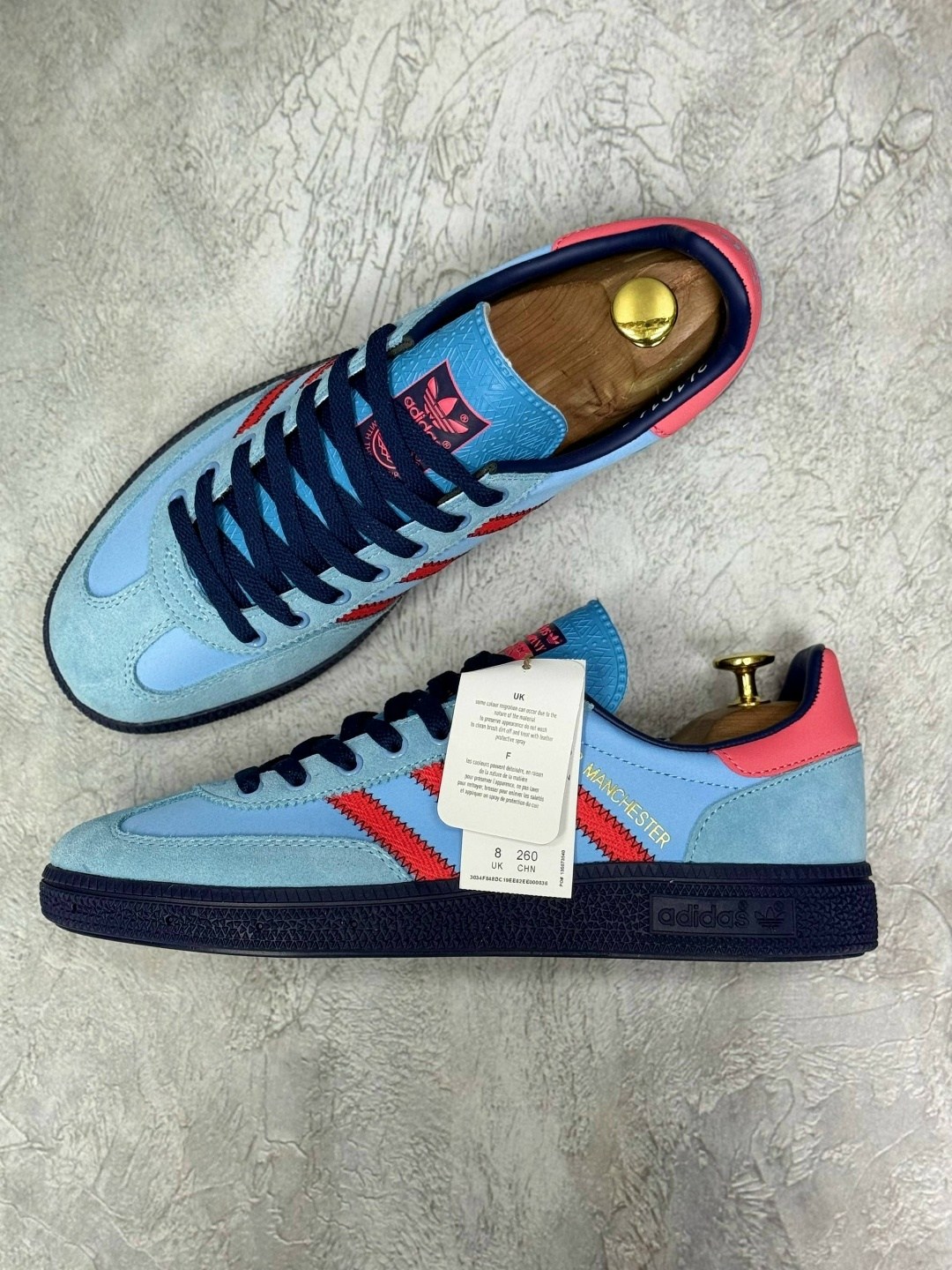 кроссовки adidas manchester spezial x c.p. company,кроссовки spezial c p company manchester adidas,кроссовки c.p. company x adidas manchester blue,кеды кроссовки adidas spezial c p company manchester,