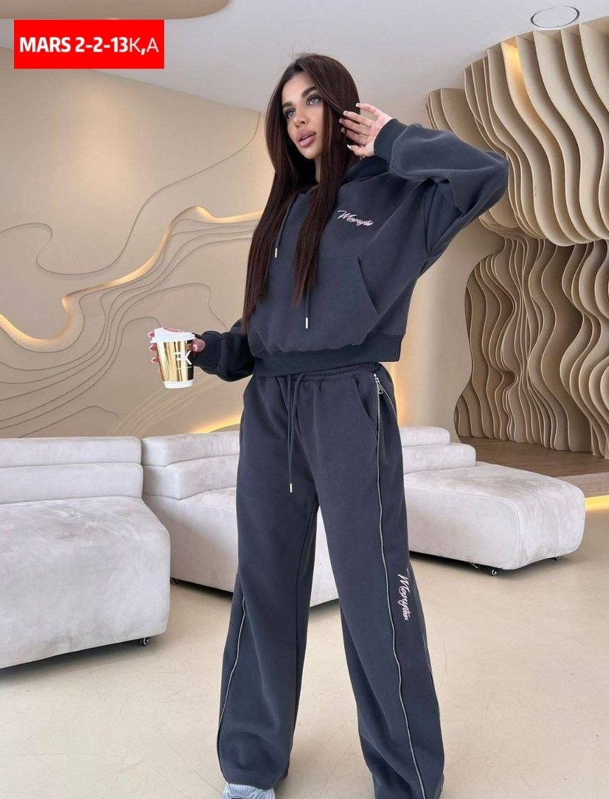 женский костюм,костюм тройка,костюм женский спортивный,стильный костюм,спортивный костюм