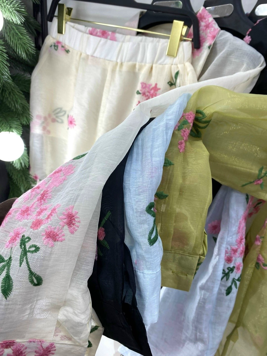 ручная вышивка,дизайн вышивки,ручная вышивка дизайн,вышивка шифон,вышивка