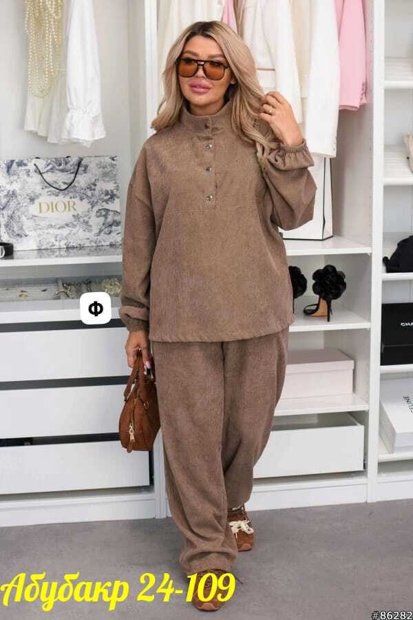 женские костюмы больших размеров,женский костюм двойка,костюм двойка вельвет,стильные костюмы,женские костюмы