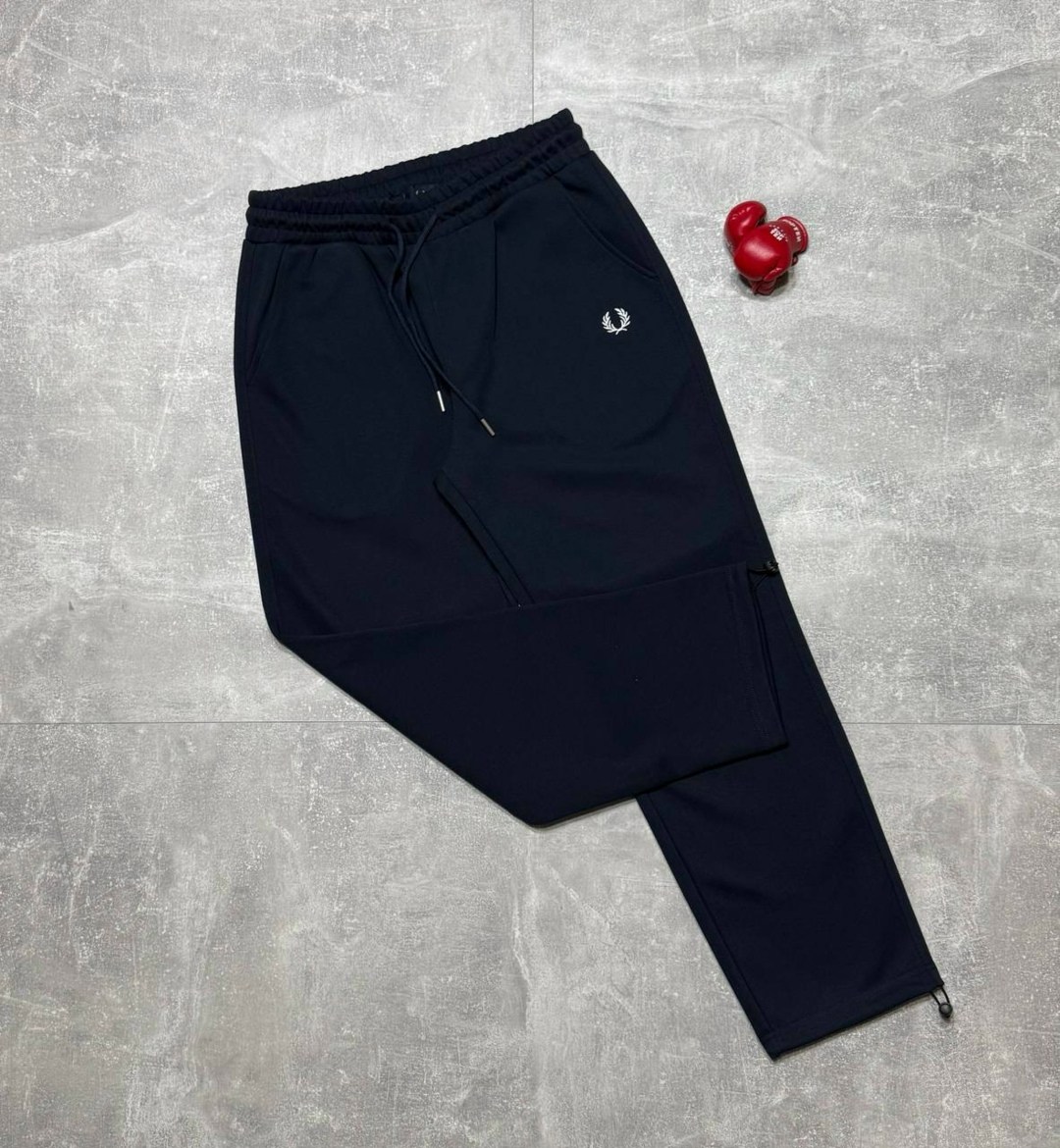 спортивные брюки,спортивные брюки мужские,спортивные штаны,штаны мужские,брюки спортивные fred perry