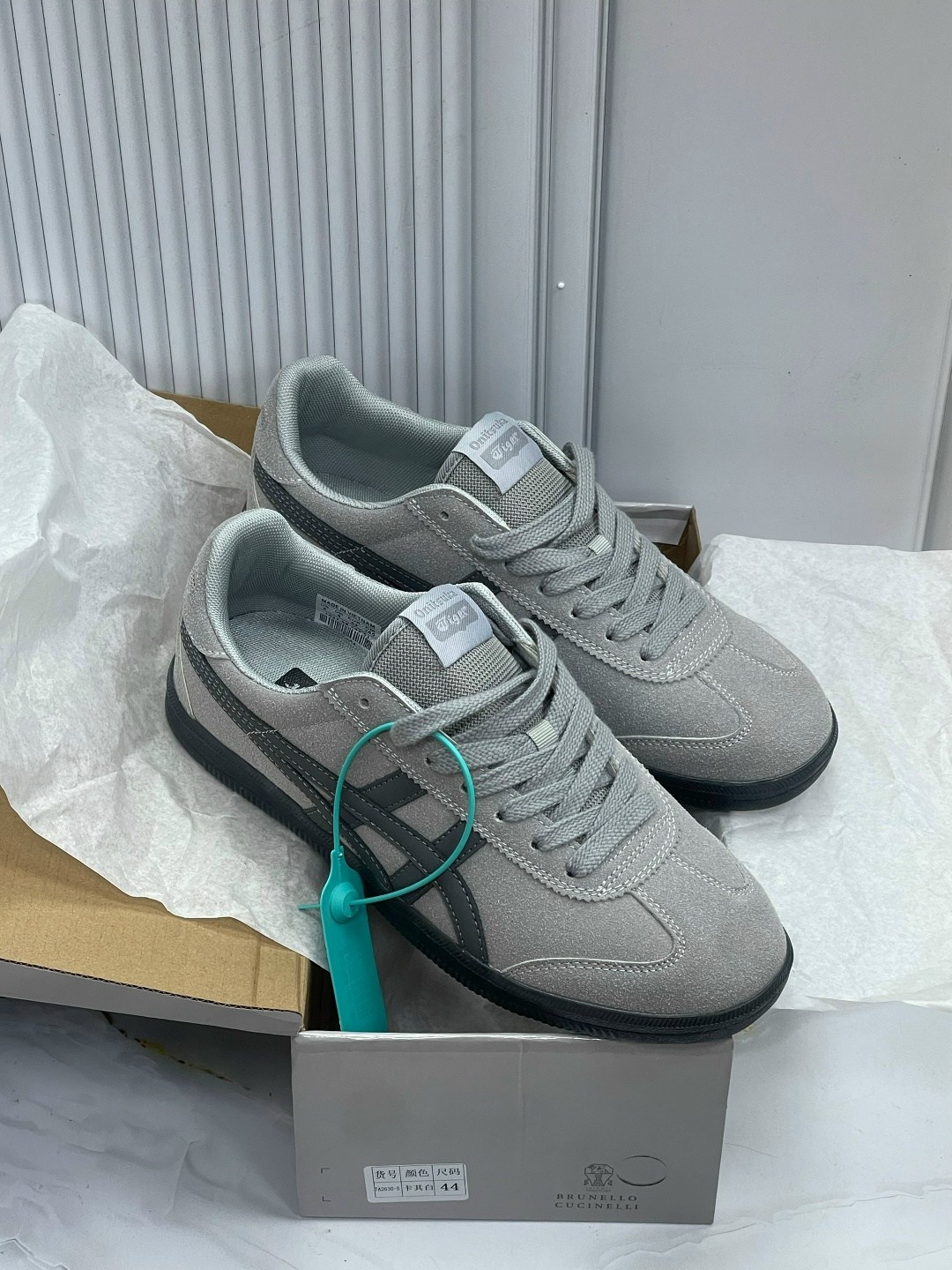 ,кроссовки puma,кроссовки onitsuka tiger,кроссовки унисекс,кроссовки мужские женские