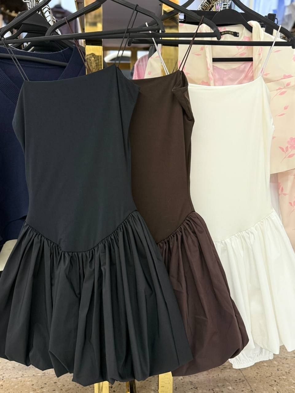 женское платье мини,платья мини,короткие платье,платье в стиле,тонкое платье