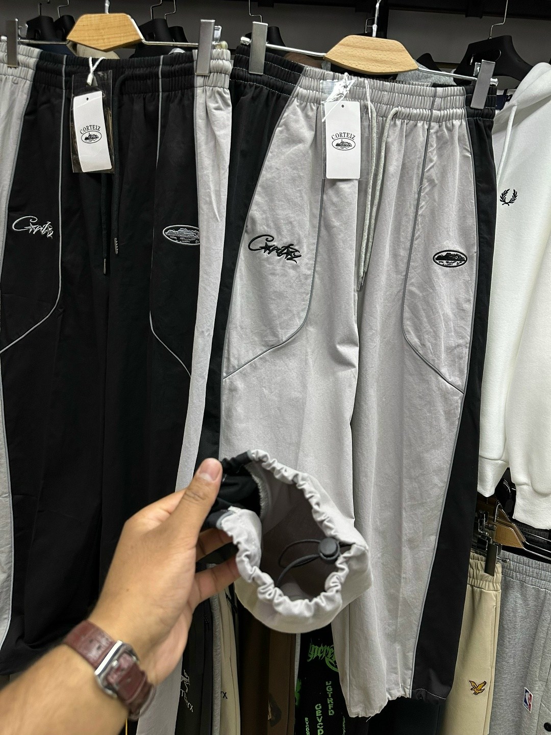 брюки спортивные,спортивные штаны,брюки штаны,повседневные спортивные брюки,брюки мужские модные