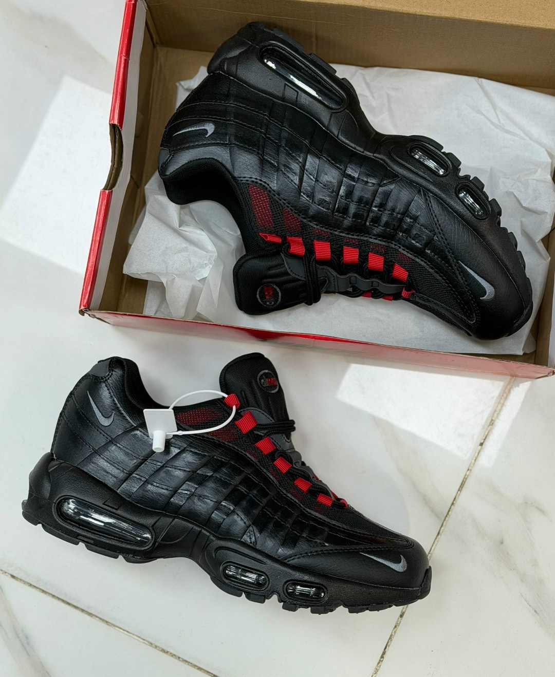 nike air max 95 black,кроссовки nike air max 95,аир макс 95 красно черные,кроссовки,nike air max 95