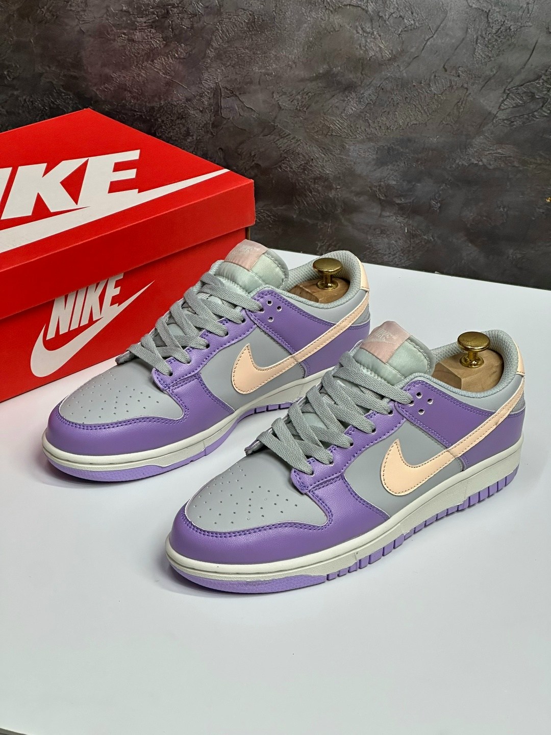 кроссовки nike sb dunk low purple pigeon,nike dunk sb low purple pigeon,кроссовки nike sb dunk low,nike sb dunk low wmns purple pigeon,кроссовки