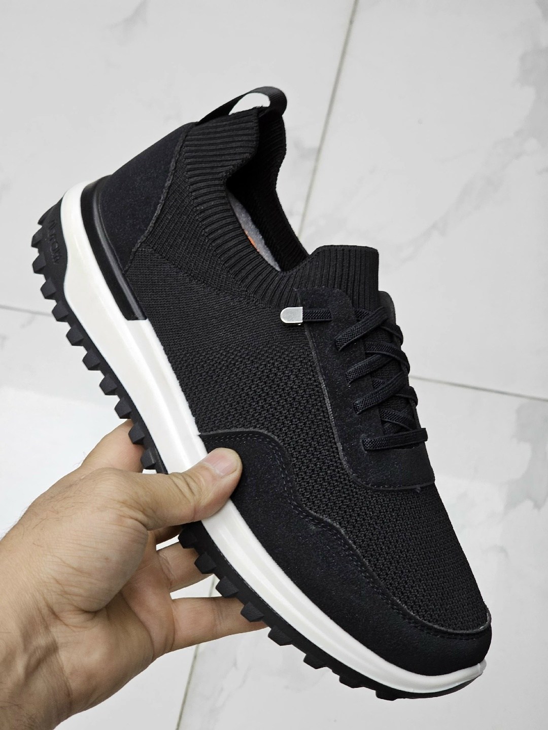 мужские кроссовки,кроссовка мужской,,женские кроссовки,повседневные кроссовки