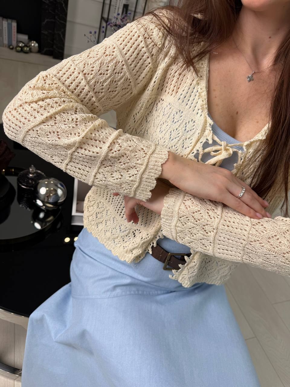 короткий вязаный свитер в бежевом французском стиле с завязкой спереди,кофта вязаная,вязаные кардиганы,кружевная кофта,кружевной кардиган