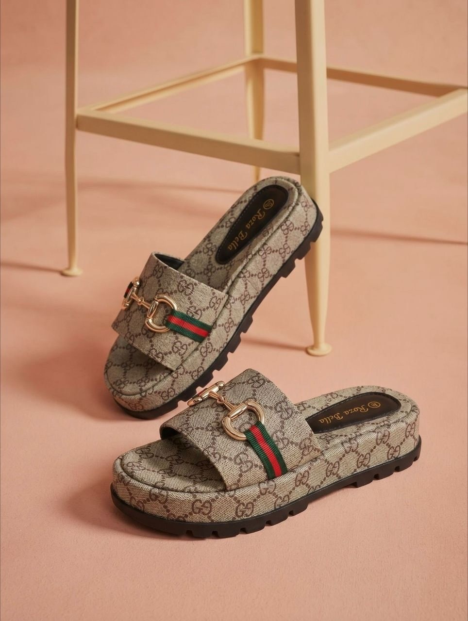 шлепки гуччи женские оригинал,сабо гуччи женские,шлепанцы гуччи женские на платформе,шлепанцы gucci,модные тапочки