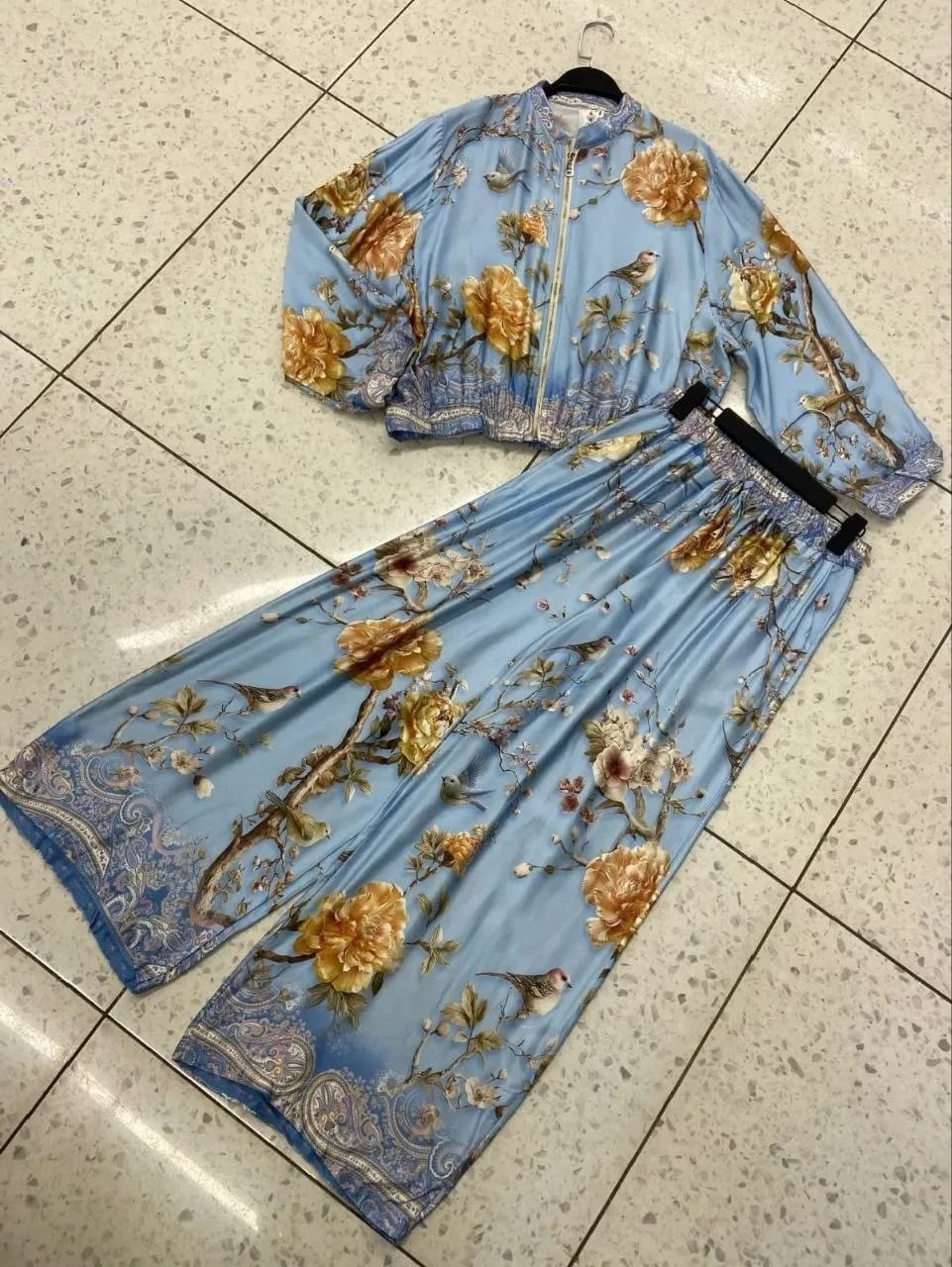 элегантные костюмы,модные костюмы,летние костюмы,костюм с юбкой