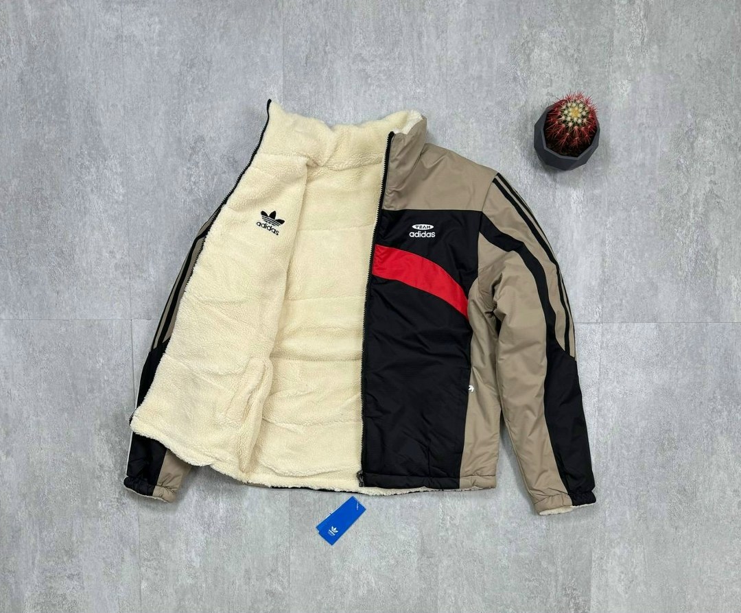 двухсторонняя куртка адидас,куртка двухсторонняя адидас в стиле 90х,двухсторонняя куртка,куртка двухсторонняя барашек в стиле 90х adidas,демисезонная куртка