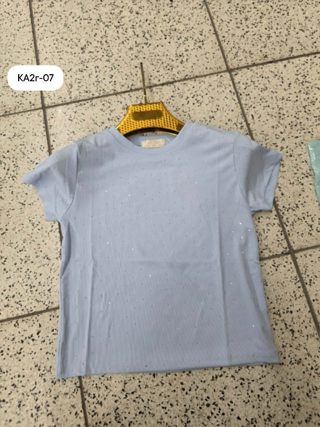 футболка со стразами женская,футболки женская,футболка со стразами,футболка женская однотонная,женская кофта