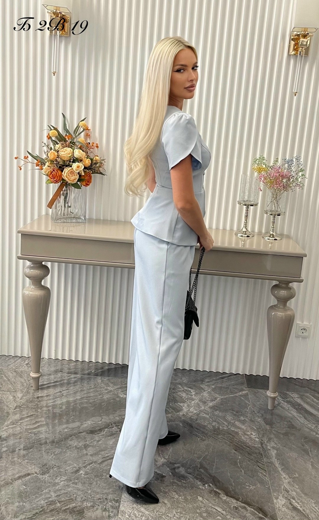 костюм стильный,костюм элегантный,,женские костюмы,костюм