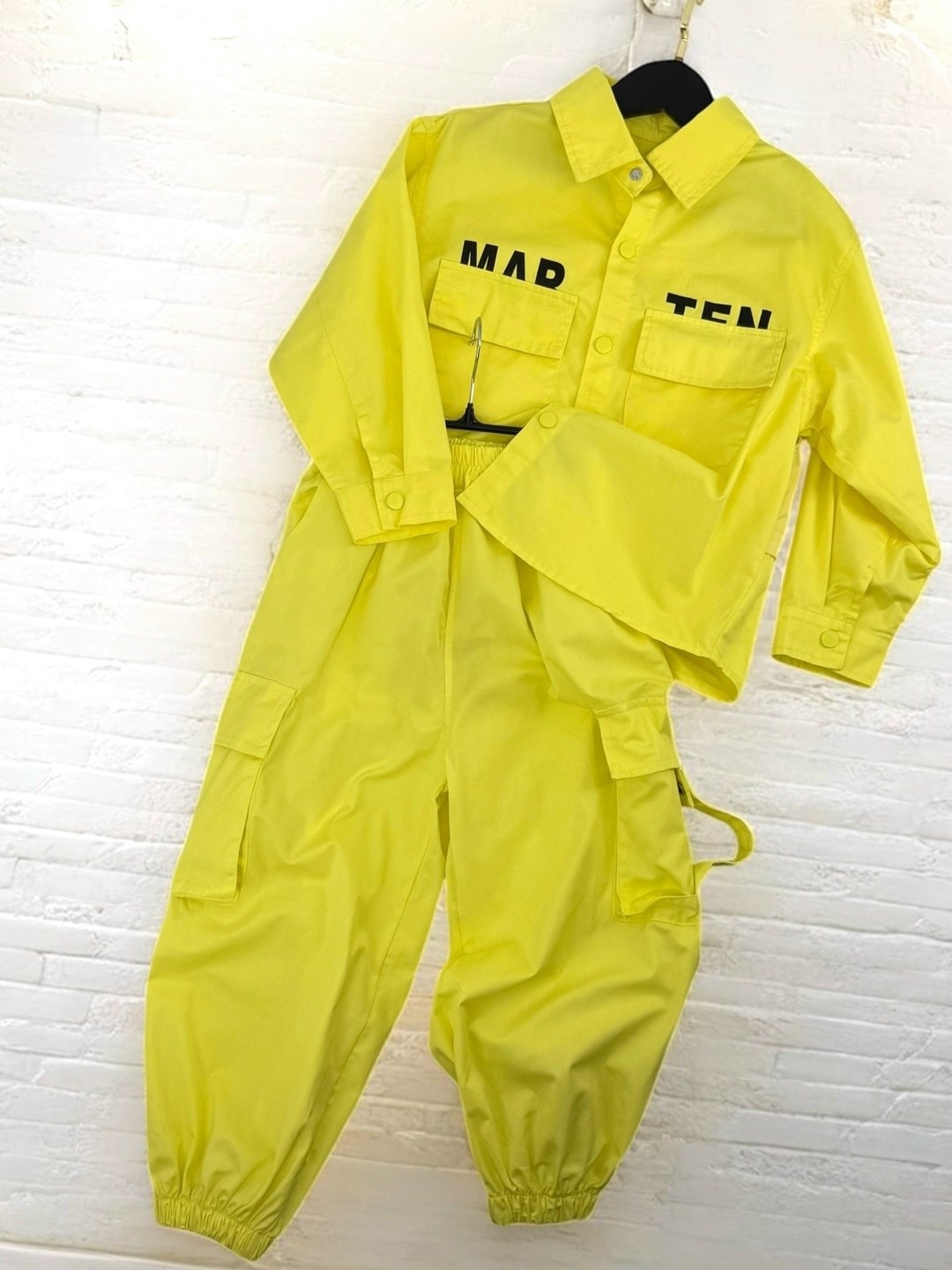 модная одежда для детей,костюм детский,одежда для мальчика,желтый костюм,одежда для детей